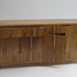 Comoda en Peteribí macizo