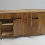 Comoda en Peteribí macizo