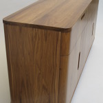 Comoda en Peteribí macizo