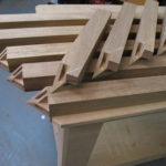 Mesa Ratona en madera de Iroko