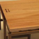 Mesa ratona de Jequetibá y Lapacho. Germán Plessl- Ebanista. GP Ebanistería de autor.