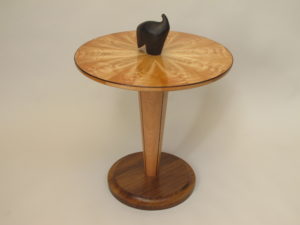 Mesas de arrime Diseño y realización: Germán Plessl 2018